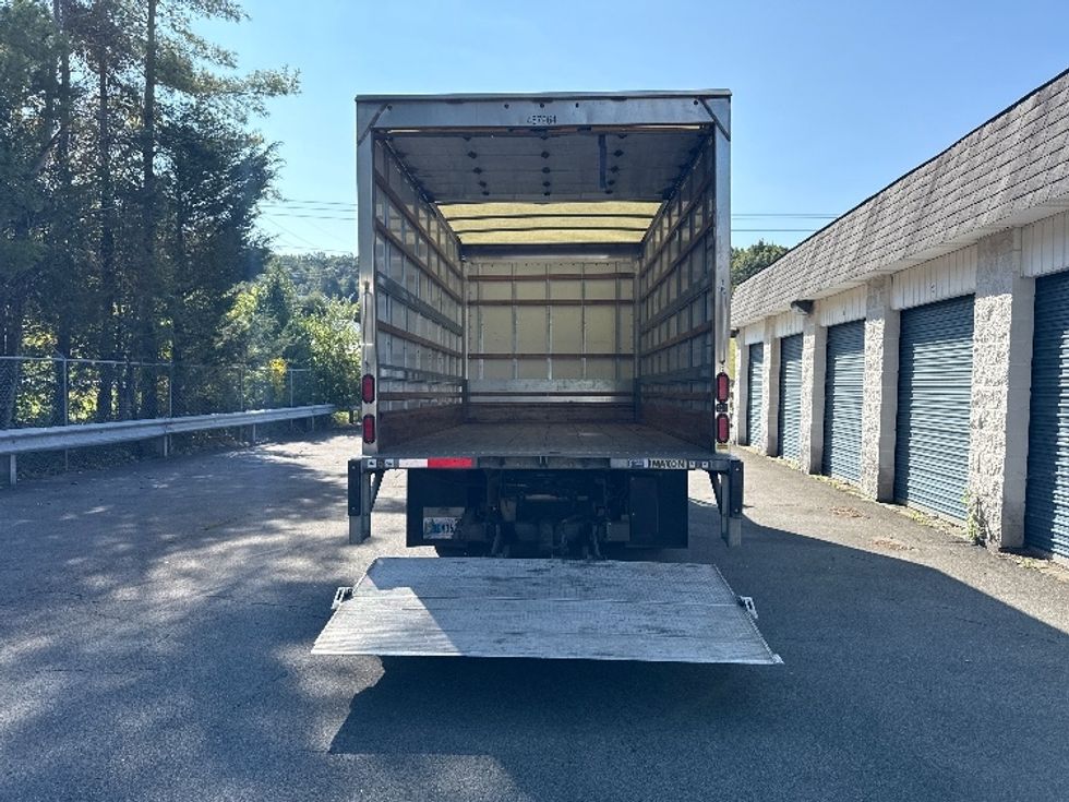Light Duty Box Truck-Light and Medium Duty Trucks-Isuzu-2021-NPR EFI-Blountville-TN-115,445\n\t\tmiles-$ 36,250 - Image 9