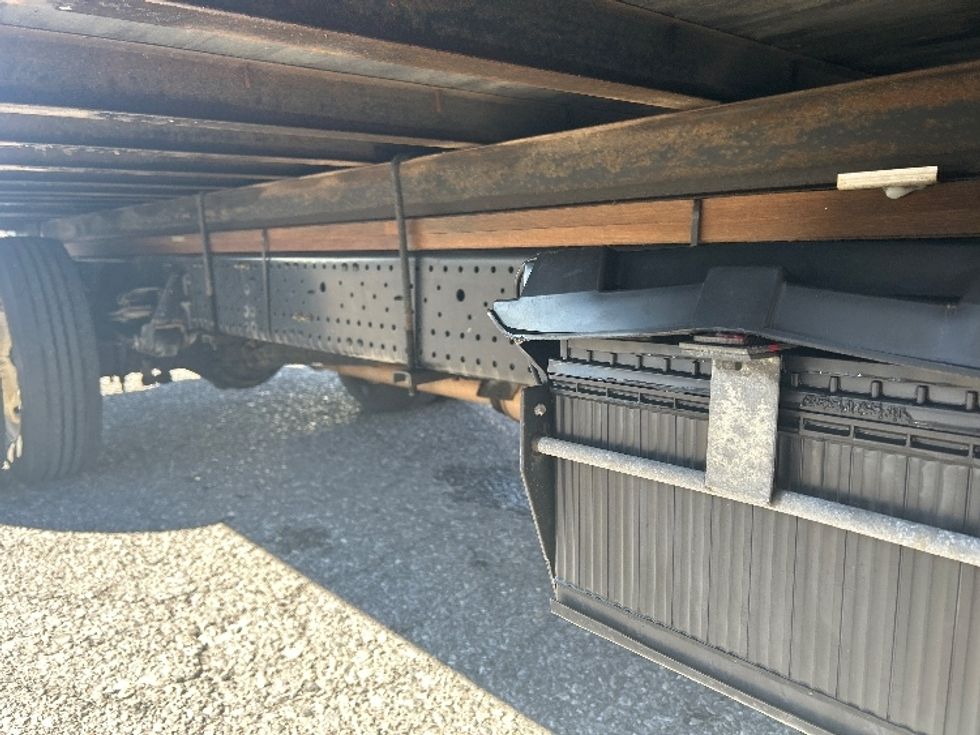 Light Duty Box Truck-Light and Medium Duty Trucks-Isuzu-2021-NPR EFI-Blountville-TN-127,448\n\t\tmiles-$ 36,500 - Image 14