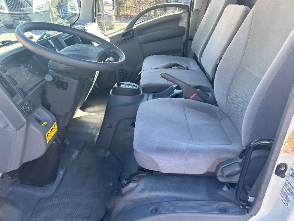 Light Duty Box Truck-Light and Medium Duty Trucks-Isuzu-2021-NPR EFI-Blountville-TN-127,448\n\t\tmiles-$ 36,500 - Image 17