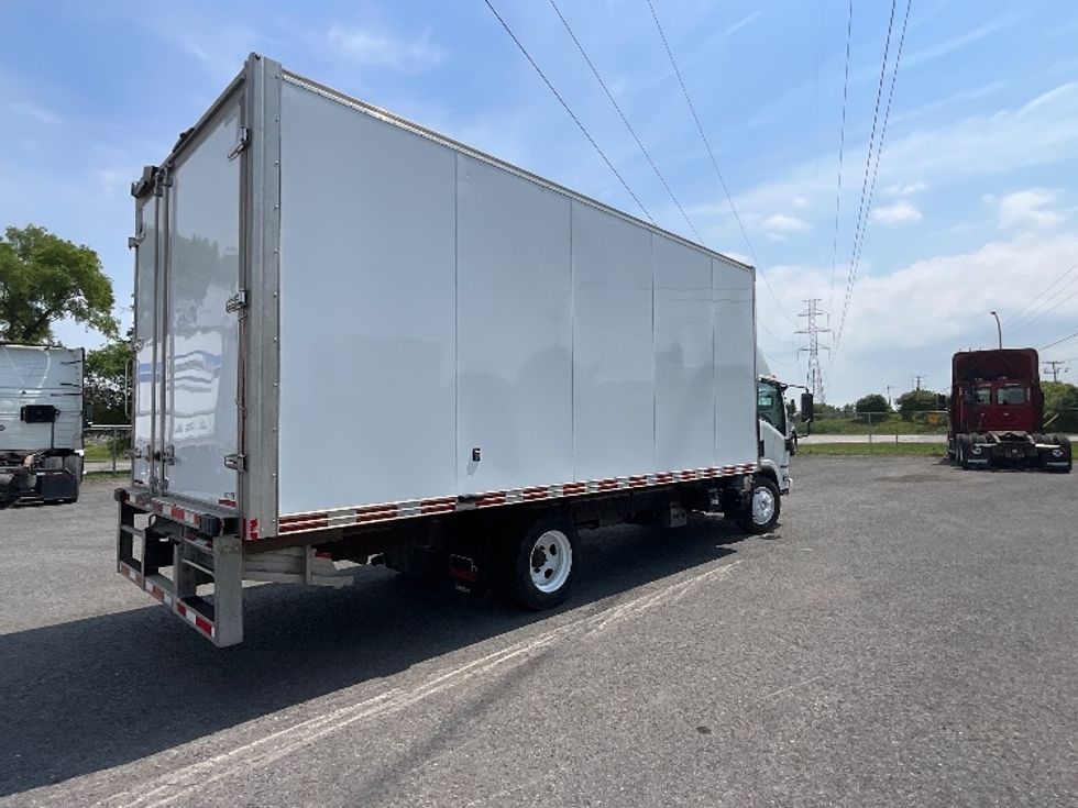 Light Duty Box Truck-Light and Medium Duty Trucks-Isuzu-2021-NPR EFI-Boucherville-PQ-178,139\n\t\tkm-$ 46,000 - Image 13