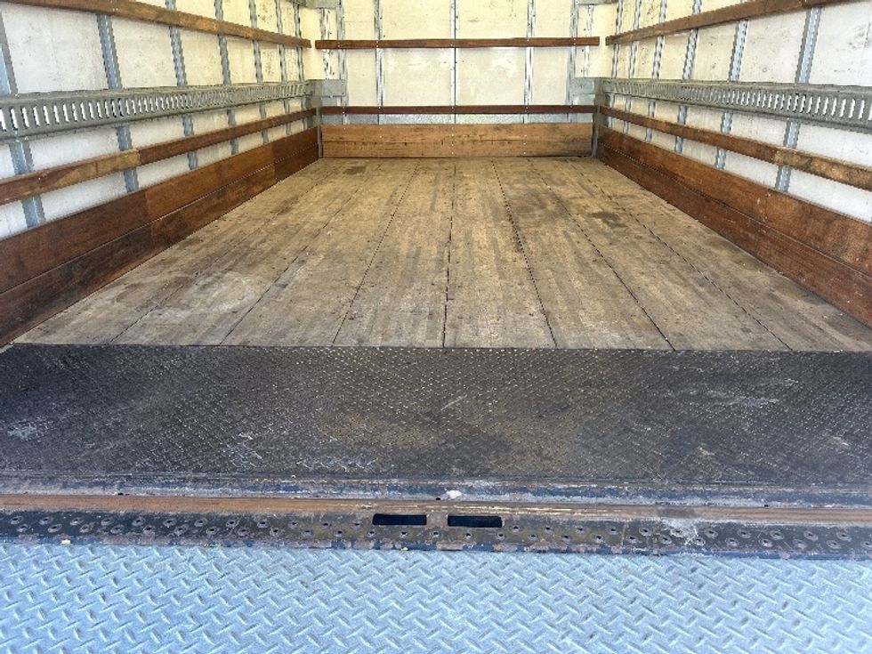 Light Duty Box Truck-Light and Medium Duty Trucks-Isuzu-2021-NPR EFI-Bowling Green-KY-97,110\n\t\tmiles-$ 36,250 - Image 10
