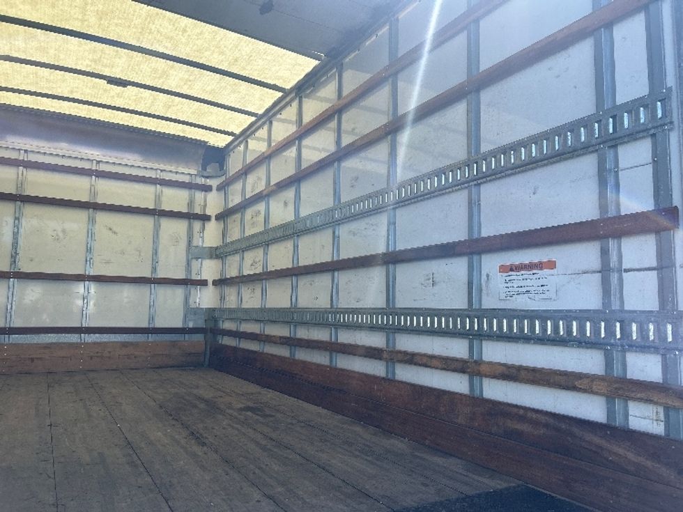 Light Duty Box Truck-Light and Medium Duty Trucks-Isuzu-2021-NPR EFI-Bowling Green-KY-97,110\n\t\tmiles-$ 36,250 - Image 12
