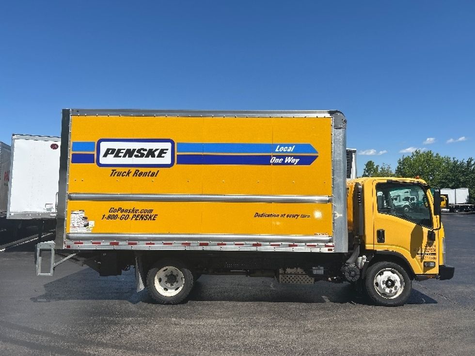 Light Duty Box Truck-Light and Medium Duty Trucks-Isuzu-2021-NPR EFI-Bowling Green-KY-97,110\n\t\tmiles-$ 36,250 - Image 15