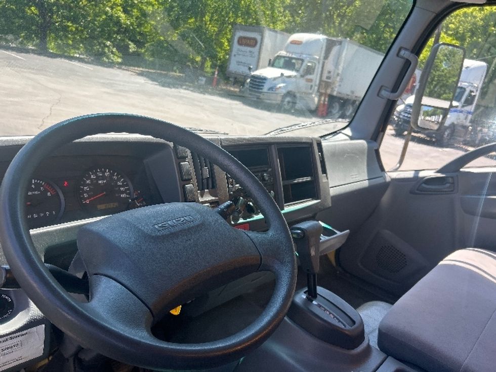 Light Duty Box Truck-Light and Medium Duty Trucks-Isuzu-2021-NPR EFI-Bowling Green-KY-97,110\n\t\tmiles-$ 36,250 - Image 18