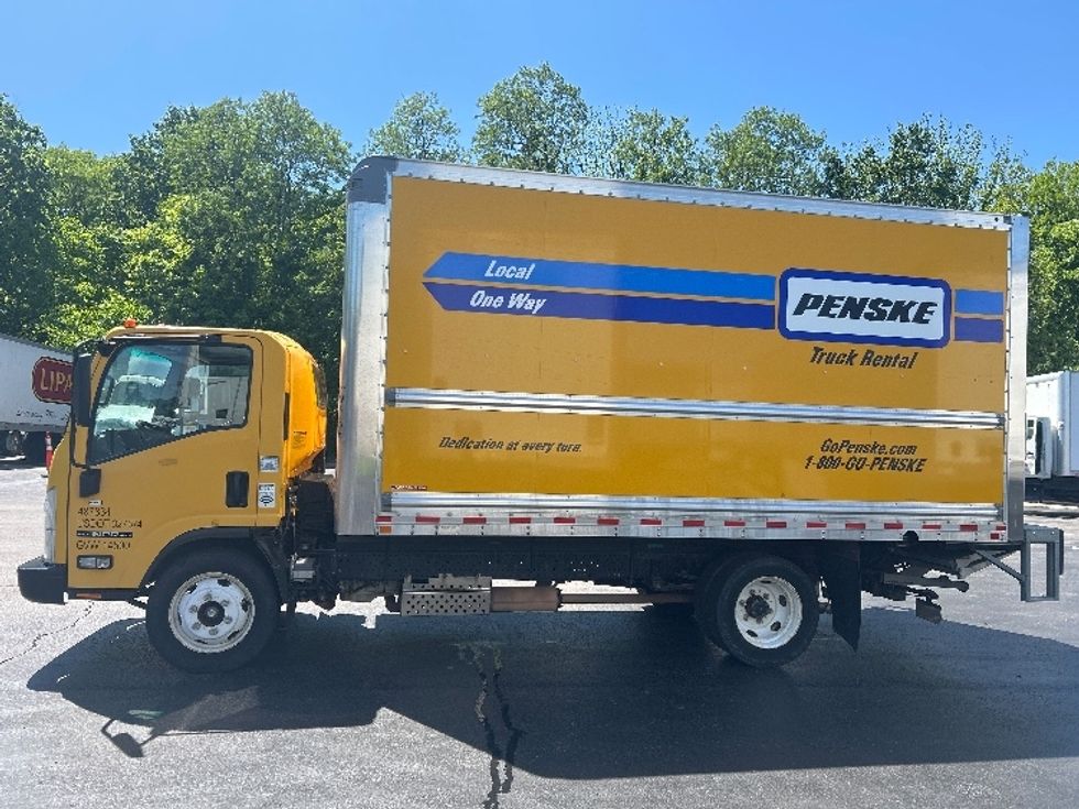 Light Duty Box Truck-Light and Medium Duty Trucks-Isuzu-2021-NPR EFI-Bowling Green-KY-97,110\n\t\tmiles-$ 36,250 - Image 4