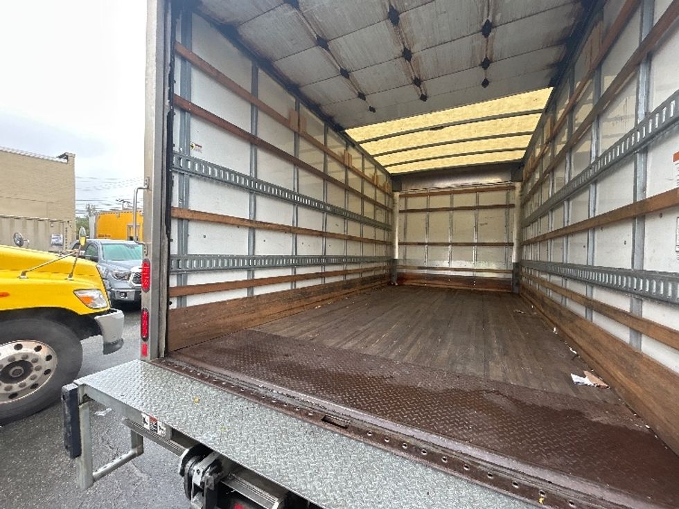 Light Duty Box Truck-Light and Medium Duty Trucks-Isuzu-2021-NPR EFI-Braintree-MA-112,197\n\t\tmiles-$ 33,750 - Image 10