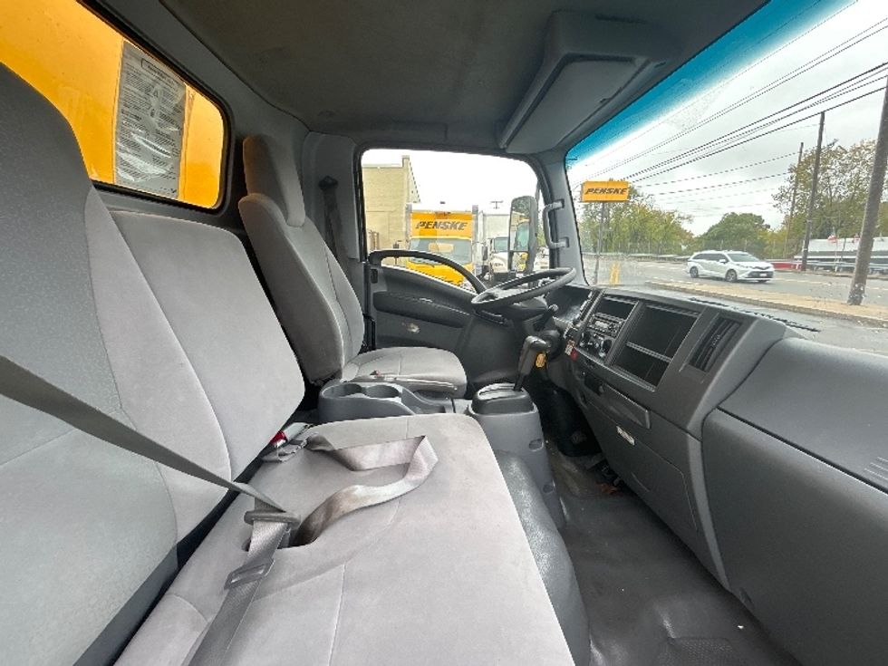 Light Duty Box Truck-Light and Medium Duty Trucks-Isuzu-2021-NPR EFI-Braintree-MA-112,197\n\t\tmiles-$ 33,750 - Image 21