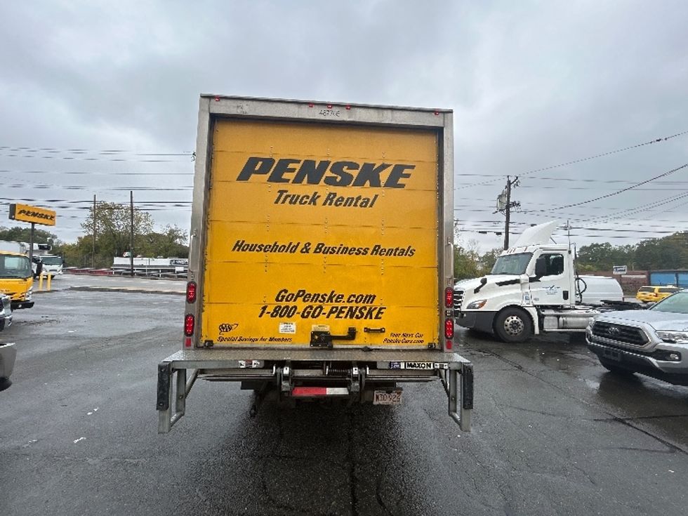 Light Duty Box Truck-Light and Medium Duty Trucks-Isuzu-2021-NPR EFI-Braintree-MA-112,197\n\t\tmiles-$ 33,750 - Image 7