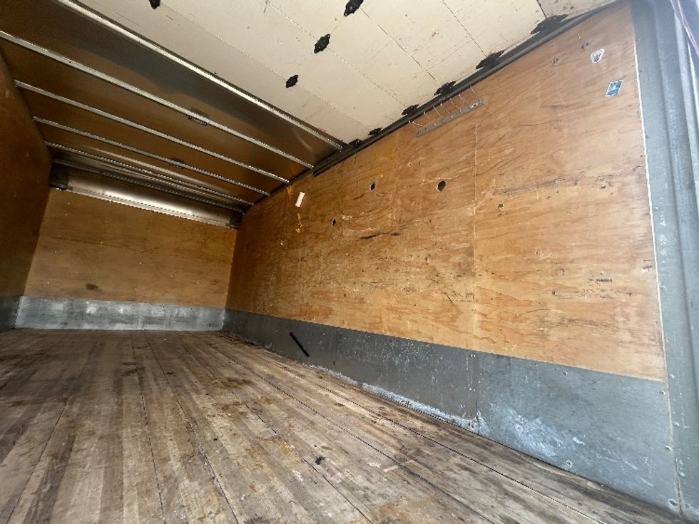 Light Duty Box Truck-Light and Medium Duty Trucks-Isuzu-2021-NPR EFI-Braintree-MA-75,517\n\t\tmiles-$ 40,500 - Image 12