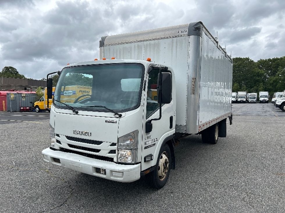 Light Duty Box Truck-Light and Medium Duty Trucks-Isuzu-2021-NPR EFI-Braintree-MA-75,517\n\t\tmiles-$ 40,500 - Image 3