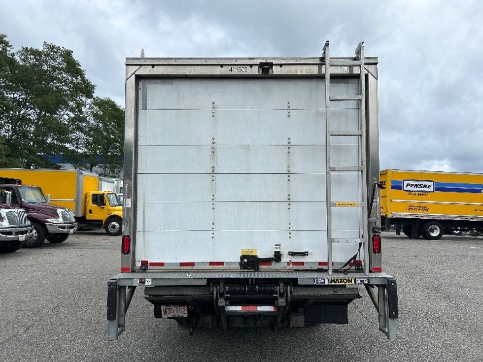 Light Duty Box Truck-Light and Medium Duty Trucks-Isuzu-2021-NPR EFI-Braintree-MA-75,517\n\t\tmiles-$ 40,500 - Image 7