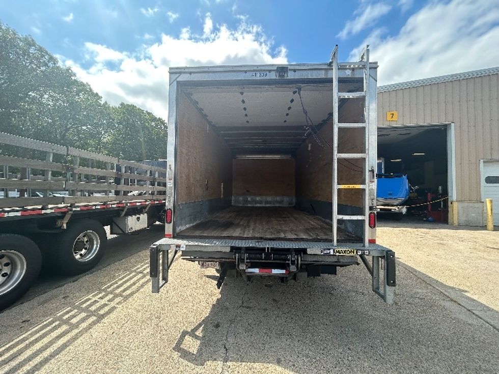 Light Duty Box Truck-Light and Medium Duty Trucks-Isuzu-2021-NPR EFI-Braintree-MA-75,517\n\t\tmiles-$ 40,500 - Image 8