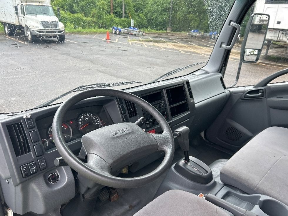 Light Duty Box Truck-Light and Medium Duty Trucks-Isuzu-2021-NPR EFI-Brooklyn Park-MN-108,950\n\t\tmiles-$ 39,000 - Image 17
