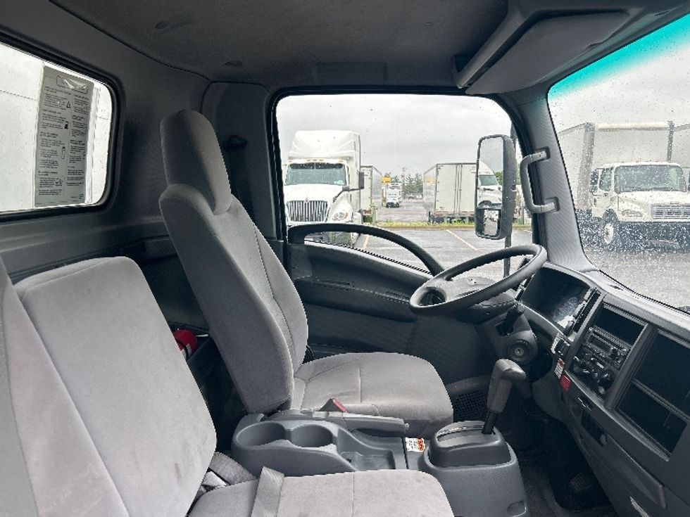 Light Duty Box Truck-Light and Medium Duty Trucks-Isuzu-2021-NPR EFI-Brooklyn Park-MN-108,950\n\t\tmiles-$ 39,000 - Image 22