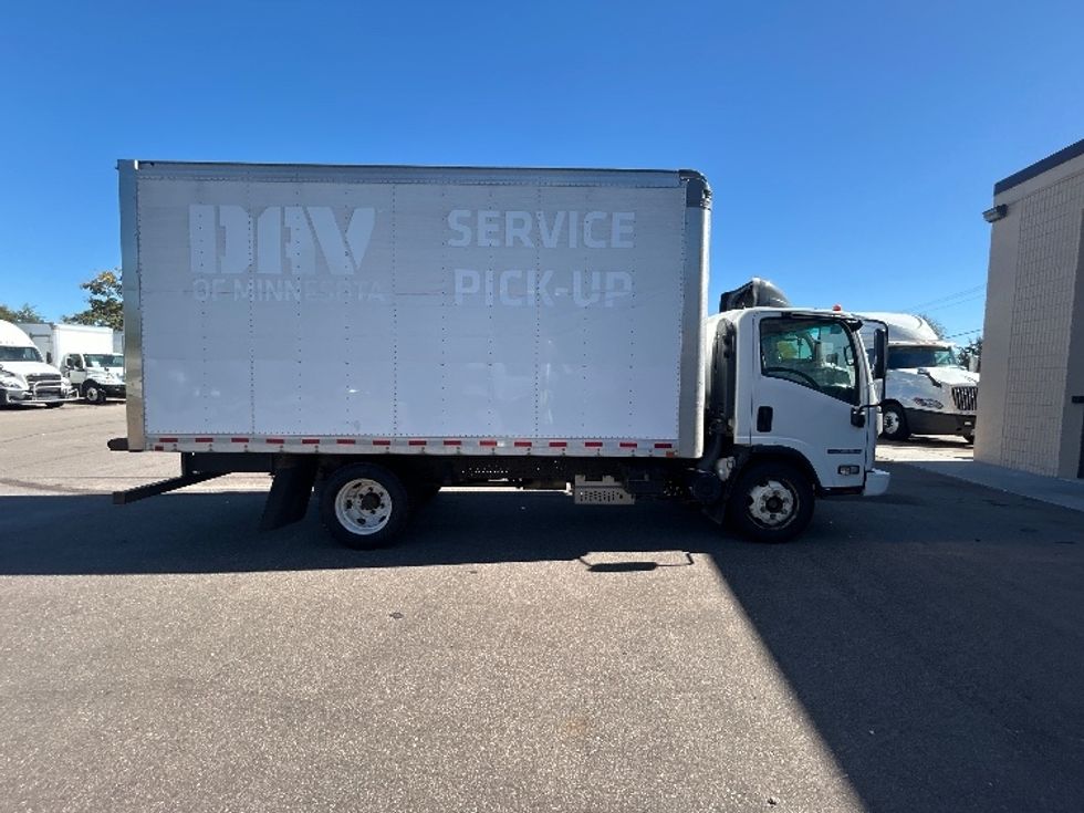 Light Duty Box Truck-Light and Medium Duty Trucks-Isuzu-2021-NPR EFI-Brooklyn Park-MN-117,488\n\t\tmiles-$ 35,000 - Image 14