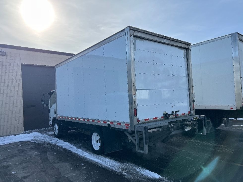 Light Duty Box Truck-Light and Medium Duty Trucks-Isuzu-2021-NPR EFI-Brooklyn Park-MN-124,781\n\t\tmiles-$ 35,250 - Image 6