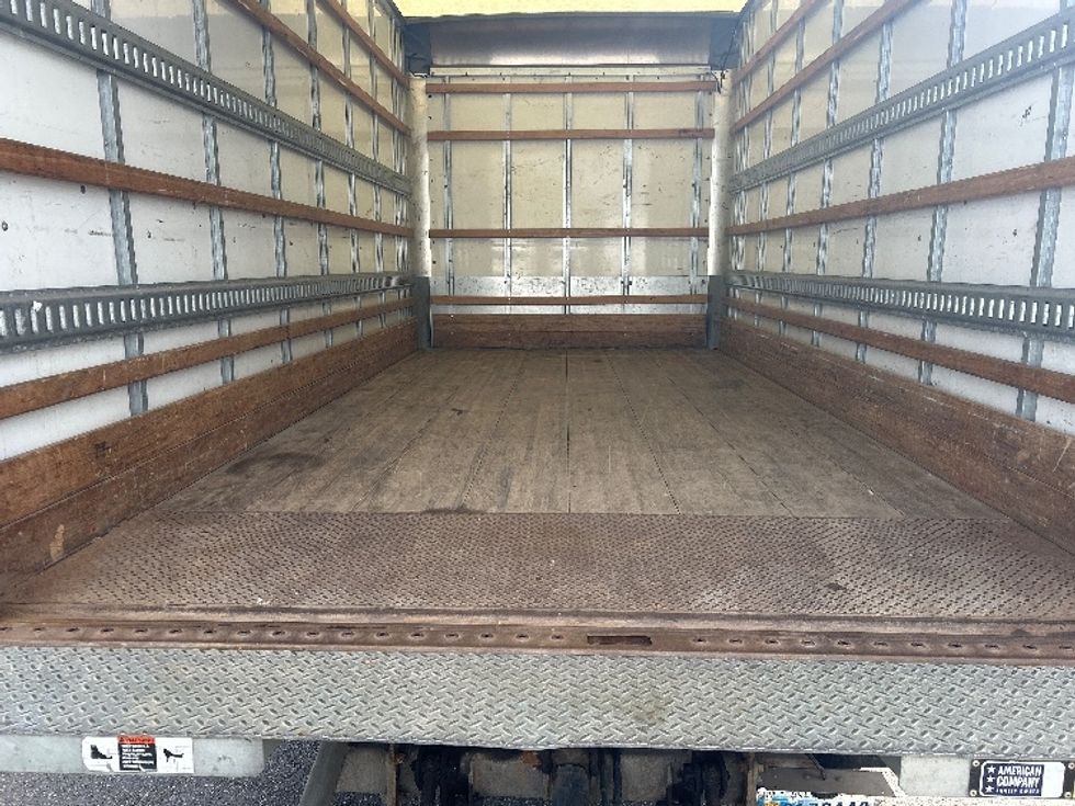 Light Duty Box Truck-Light and Medium Duty Trucks-Isuzu-2021-NPR EFI-Brooklyn Park-MN-63,012\n\t\tmiles-$ 39,500 - Image 10