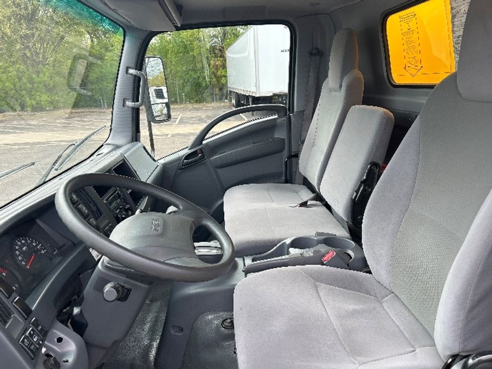 Light Duty Box Truck-Light and Medium Duty Trucks-Isuzu-2021-NPR EFI-Brooklyn Park-MN-63,012\n\t\tmiles-$ 39,500 - Image 19