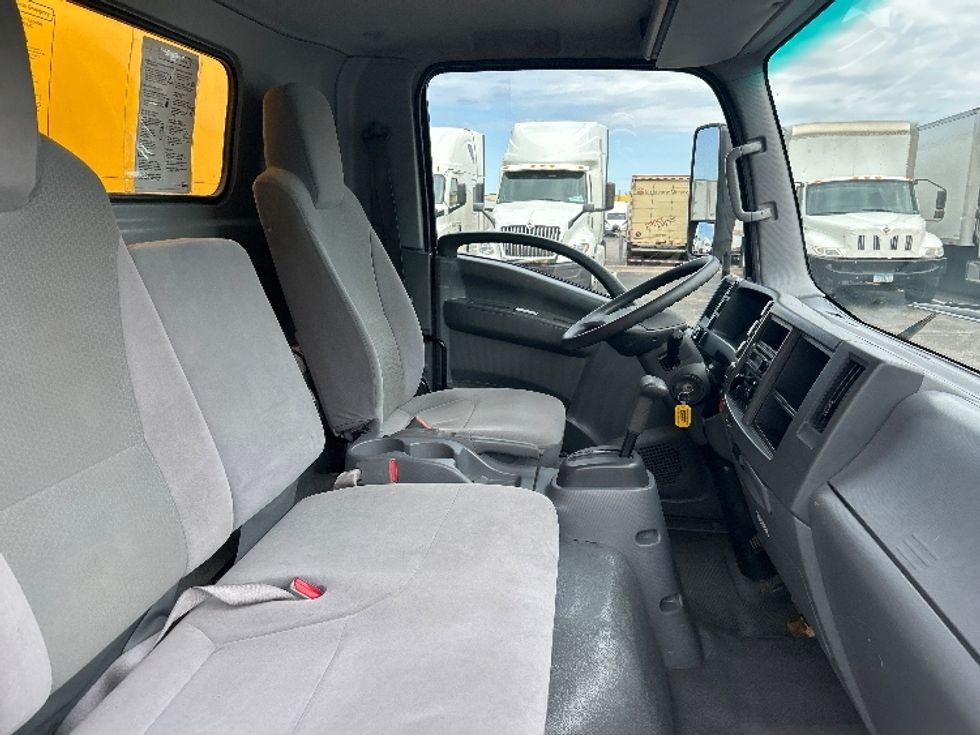 Light Duty Box Truck-Light and Medium Duty Trucks-Isuzu-2021-NPR EFI-Brooklyn Park-MN-63,012\n\t\tmiles-$ 39,500 - Image 22