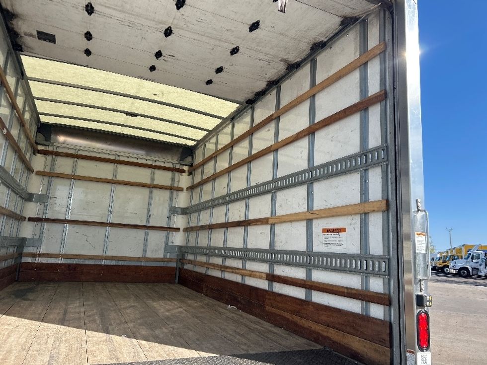 Light Duty Box Truck-Light and Medium Duty Trucks-Isuzu-2021-NPR EFI-Brooklyn Park-MN-85,251\n\t\tmiles-$ 38,000 - Image 12