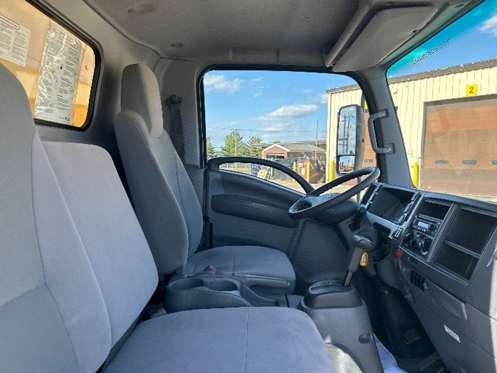Light Duty Box Truck-Light and Medium Duty Trucks-Isuzu-2021-NPR EFI-Brooklyn Park-MN-85,251\n\t\tmiles-$ 38,000 - Image 22
