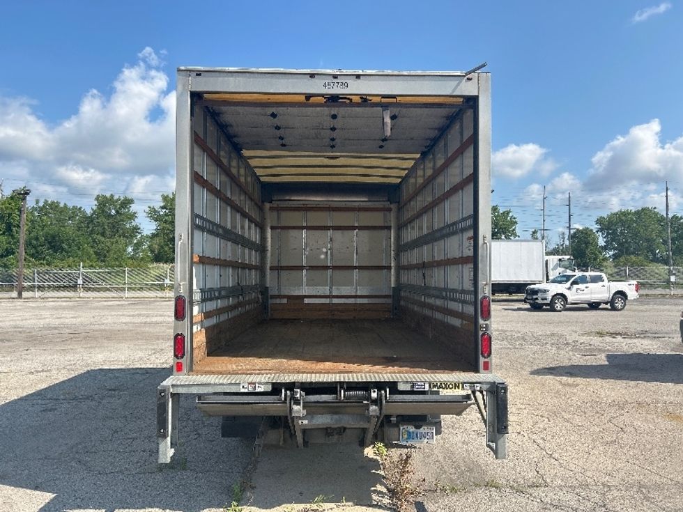 Light Duty Box Truck-Light and Medium Duty Trucks-Isuzu-2021-NPR EFI-Buffalo-NY-112,781\n\t\tmiles-$ 13,500 - Image 8