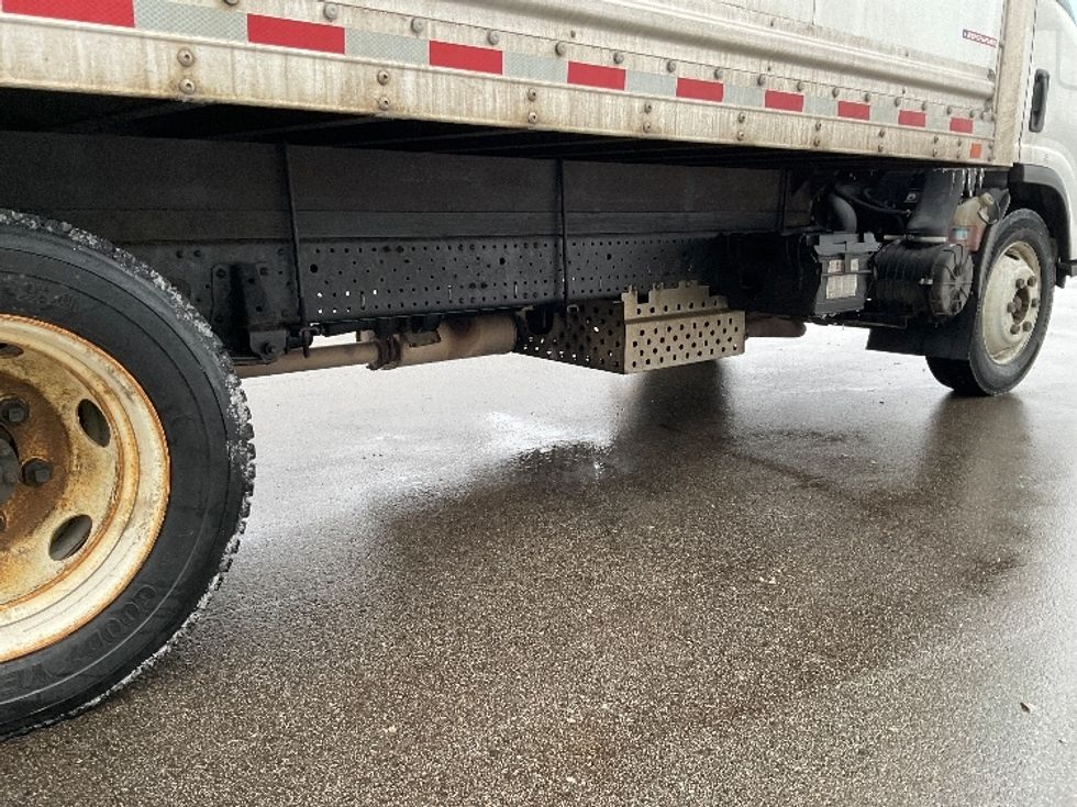 Light Duty Box Truck-Light and Medium Duty Trucks-Isuzu-2021-NPR EFI-Byron Center-MI-103,343\n\t\tmiles-$ 36,000 - Image 14