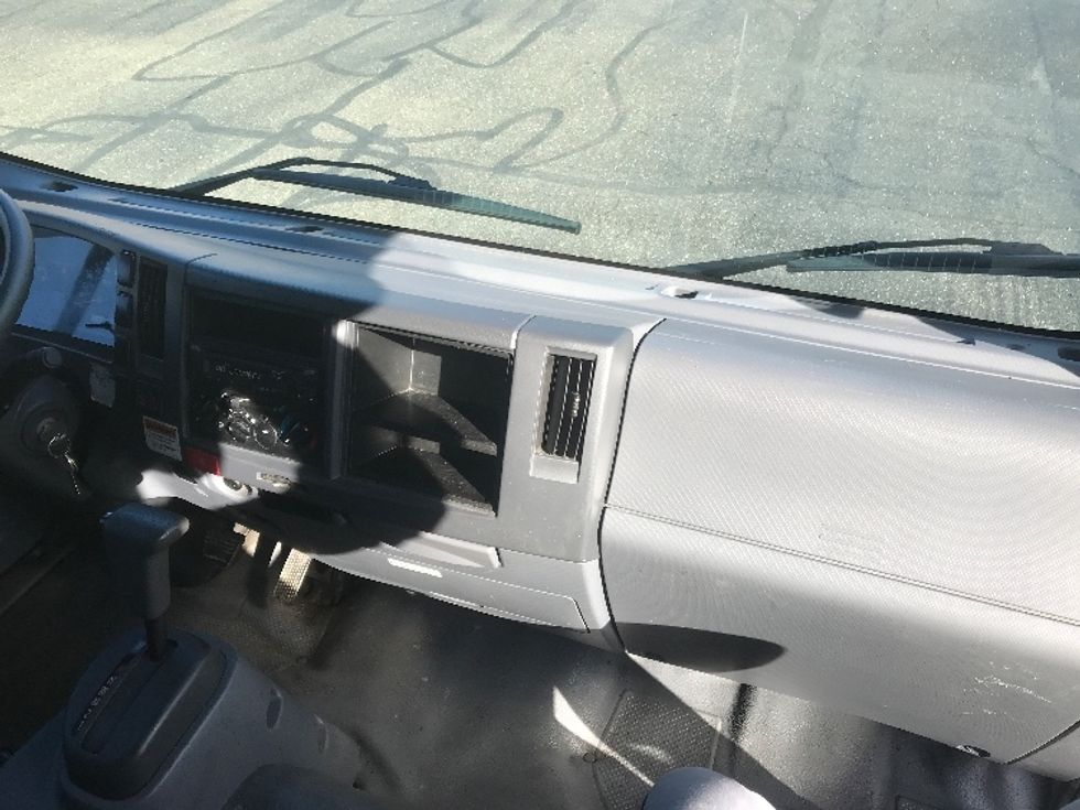 Light Duty Box Truck-Light and Medium Duty Trucks-Isuzu-2021-NPR EFI-Canton-OH-182,964\n\t\tmiles-$ 23,250 - Image 21