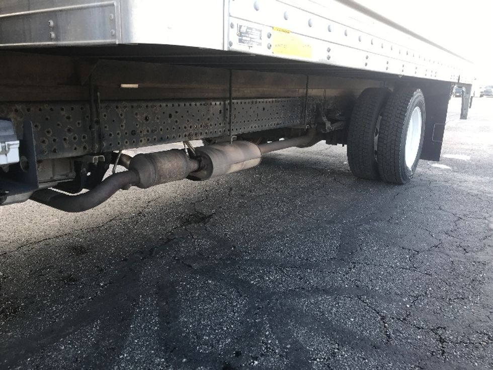 Light Duty Box Truck-Light and Medium Duty Trucks-Isuzu-2021-NPR EFI-Canton-OH-182,964\n\t\tmiles-$ 23,250 - Image 5