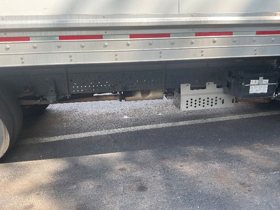 Light Duty Box Truck-Light and Medium Duty Trucks-Isuzu-2021-NPR EFI-Capitol Heights-MD-101,713\n\t\tmiles-$ 41,500 - Image 14