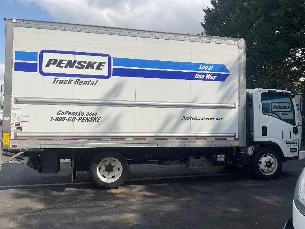 Light Duty Box Truck-Light and Medium Duty Trucks-Isuzu-2021-NPR EFI-Capitol Heights-MD-101,713\n\t\tmiles-$ 41,500 - Image 15