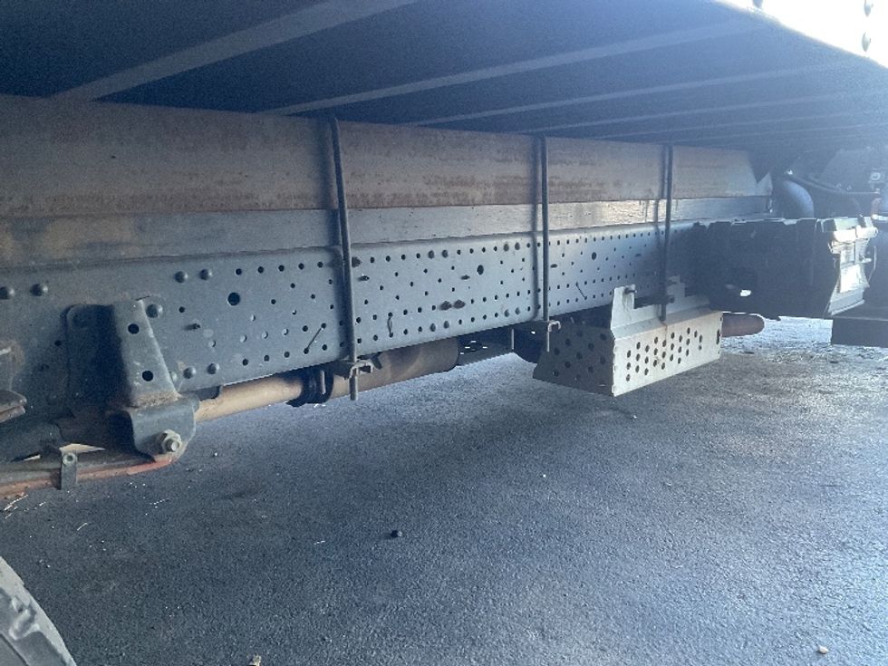 Light Duty Box Truck-Light and Medium Duty Trucks-Isuzu-2021-NPR EFI-Capitol Heights-MD-104,991\n\t\tmiles-$ 37,250 - Image 14
