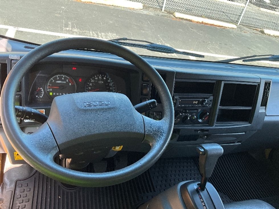 Light Duty Box Truck-Light and Medium Duty Trucks-Isuzu-2021-NPR EFI-Capitol Heights-MD-84,654\n\t\tmiles-$ 38,000 - Image 18