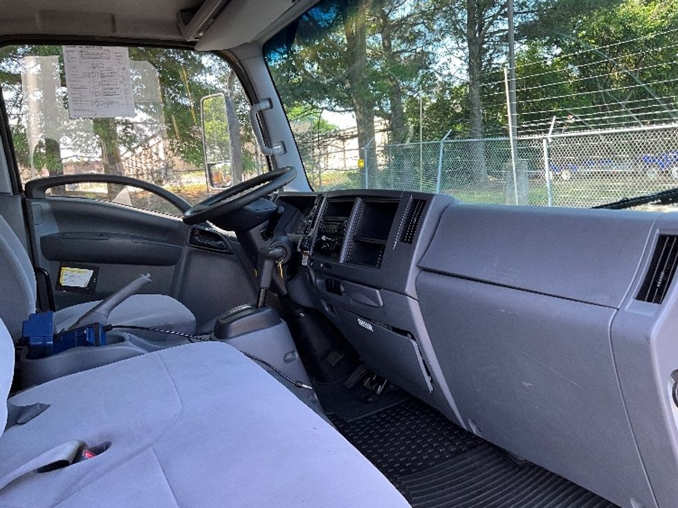 Light Duty Box Truck-Light and Medium Duty Trucks-Isuzu-2021-NPR EFI-Capitol Heights-MD-84,654\n\t\tmiles-$ 38,000 - Image 22