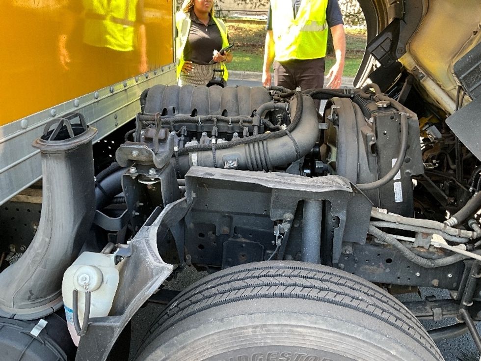 Light Duty Box Truck-Light and Medium Duty Trucks-Isuzu-2021-NPR EFI-Capitol Heights-MD-84,654\n\t\tmiles-$ 38,000 - Image 23
