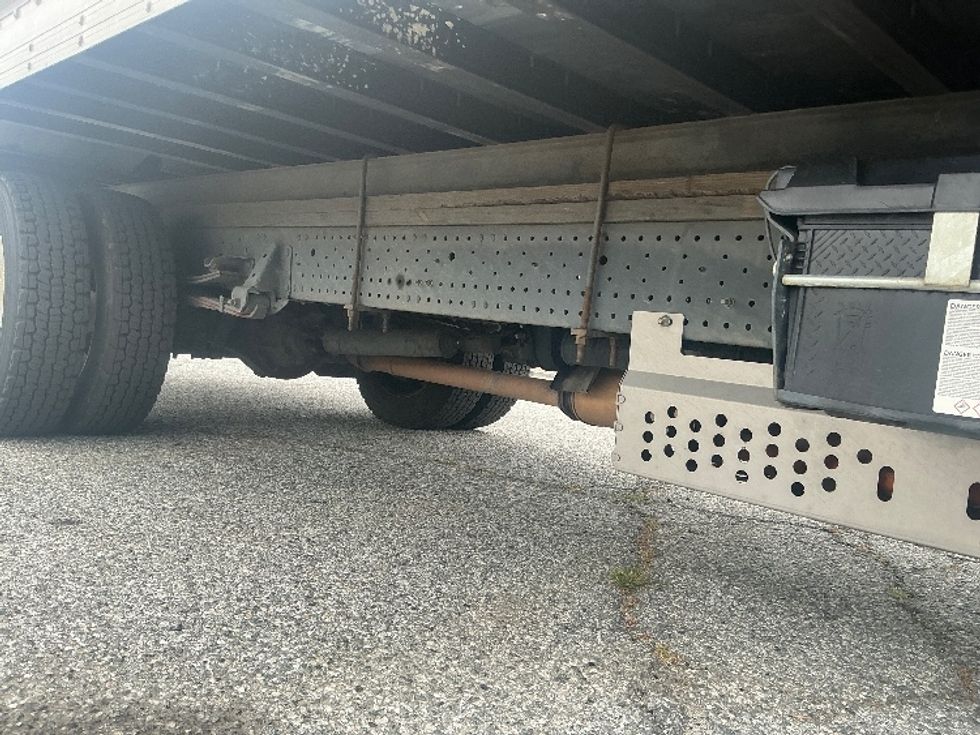Light Duty Box Truck-Light and Medium Duty Trucks-Isuzu-2021-NPR EFI-Carson-CA-145,621\n\t\tmiles-$ 32,250 - Image 14