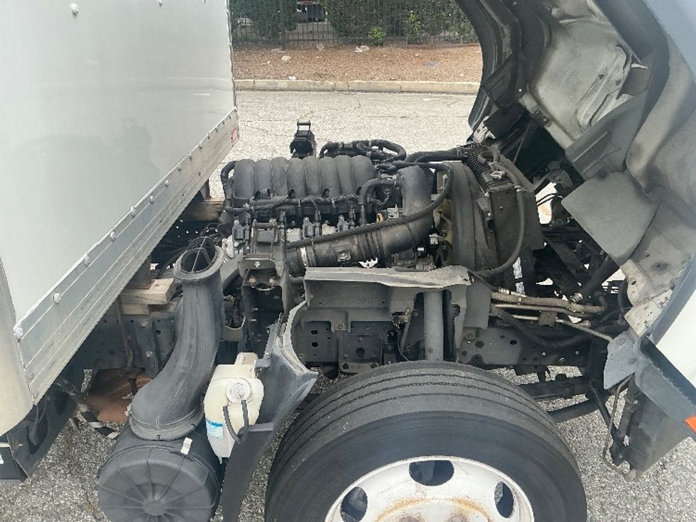 Light Duty Box Truck-Light and Medium Duty Trucks-Isuzu-2021-NPR EFI-Carson-CA-145,621\n\t\tmiles-$ 32,250 - Image 23