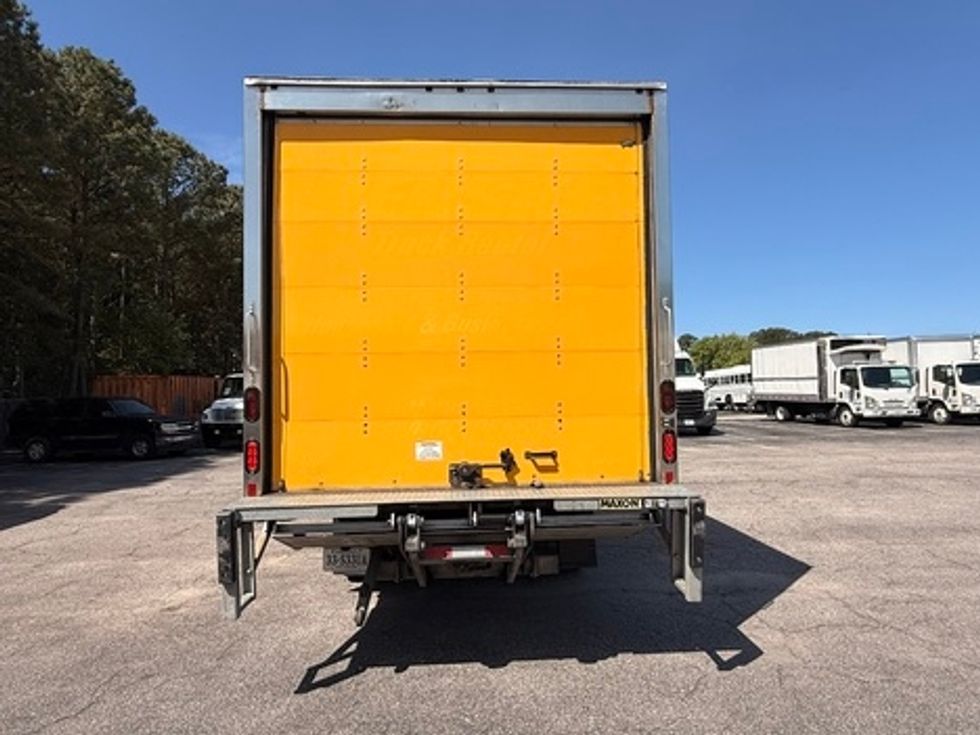 Light Duty Box Truck-Light and Medium Duty Trucks-Isuzu-2021-NPR EFI-Chesapeake-VA-126,341\n\t\tmiles-$ 35,500 - Image 5
