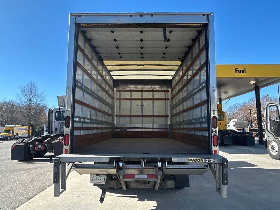 Light Duty Box Truck-Light and Medium Duty Trucks-Isuzu-2021-NPR EFI-Chesapeake-VA-126,341\n\t\tmiles-$ 35,500 - Image 8