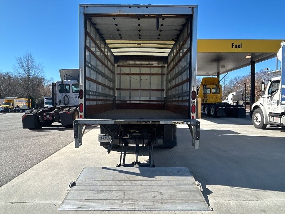 Light Duty Box Truck-Light and Medium Duty Trucks-Isuzu-2021-NPR EFI-Chesapeake-VA-126,341\n\t\tmiles-$ 35,500 - Image 9
