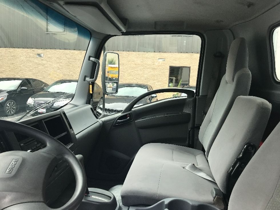 Light Duty Box Truck-Light and Medium Duty Trucks-Isuzu-2021-NPR EFI-Chesapeake-VA-88,887\n\t\tmiles-$ 43,500 - Image 19