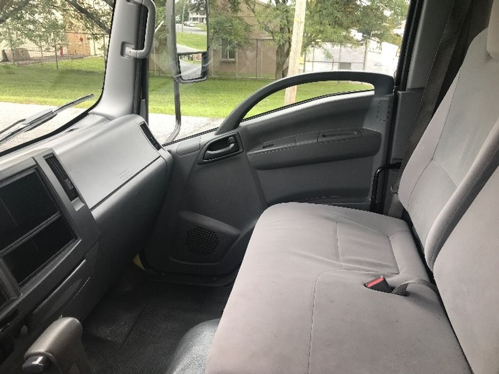 Light Duty Box Truck-Light and Medium Duty Trucks-Isuzu-2021-NPR EFI-Cleona-PA-87,081\n\t\tmiles-$ 40,750 - Image 19