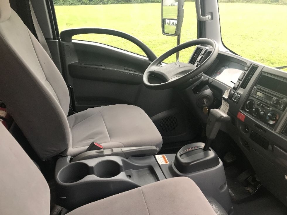 Light Duty Box Truck-Light and Medium Duty Trucks-Isuzu-2021-NPR EFI-Cleona-PA-87,081\n\t\tmiles-$ 40,750 - Image 22