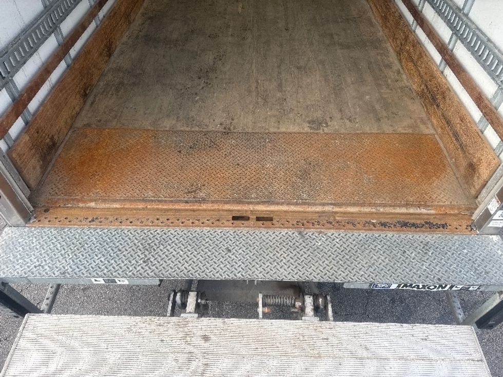 Light Duty Box Truck-Light and Medium Duty Trucks-Isuzu-2021-NPR EFI-Columbus-OH-102,033\n\t\tmiles-$ 34,250 - Image 10