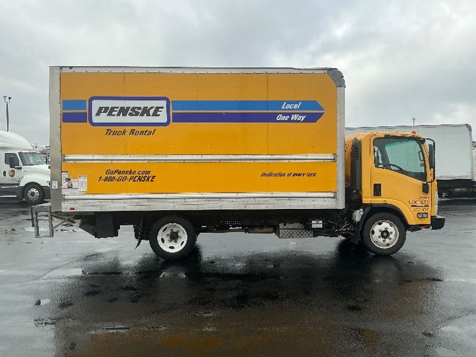 Light Duty Box Truck-Light and Medium Duty Trucks-Isuzu-2021-NPR EFI-Columbus-OH-116,566\n\t\tmiles-$ 32,750 - Image 14