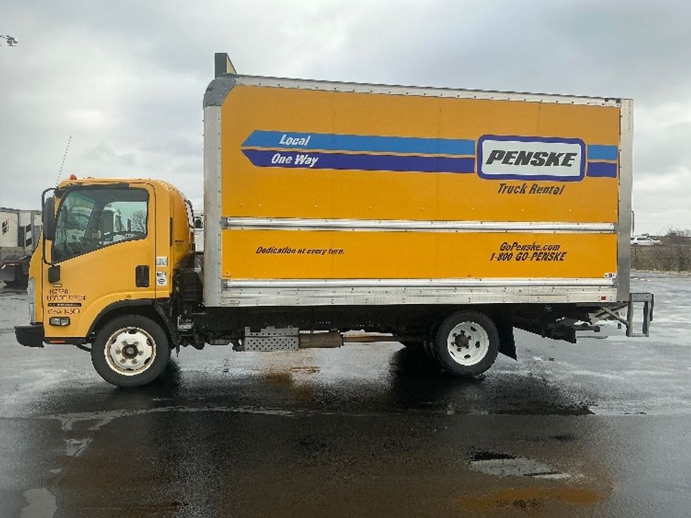 Light Duty Box Truck-Light and Medium Duty Trucks-Isuzu-2021-NPR EFI-Columbus-OH-116,566\n\t\tmiles-$ 32,750 - Image 4
