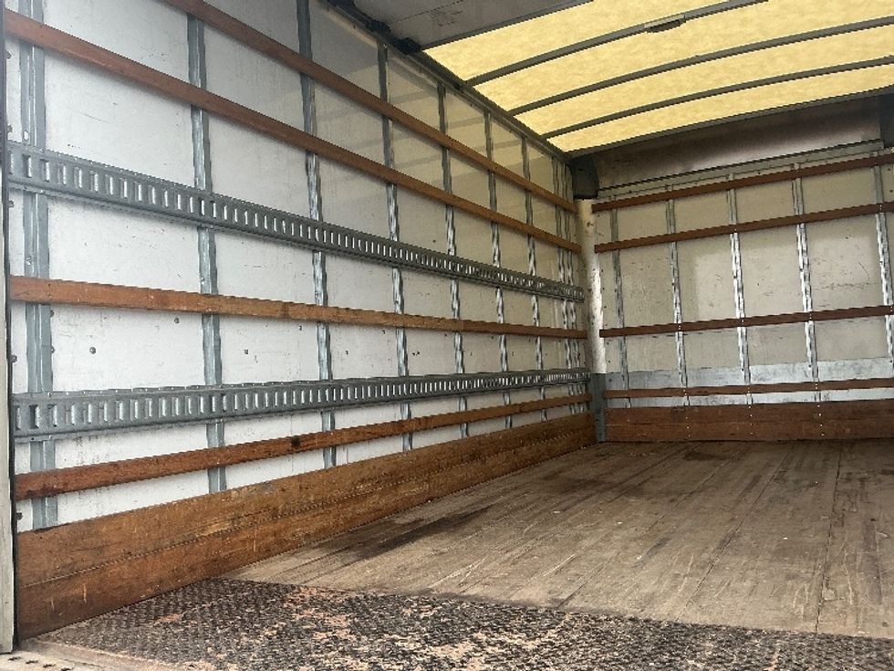 Light Duty Box Truck-Light and Medium Duty Trucks-Isuzu-2021-NPR EFI-Columbus-OH-116,566\n\t\tmiles-$ 32,750 - Image 7