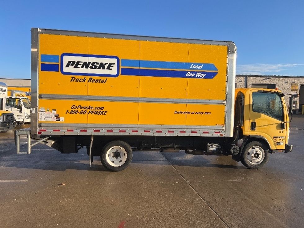 Light Duty Box Truck-Light and Medium Duty Trucks-Isuzu-2021-NPR EFI-Columbus-OH-125,988\n\t\tmiles-$ 31,500 - Image 15