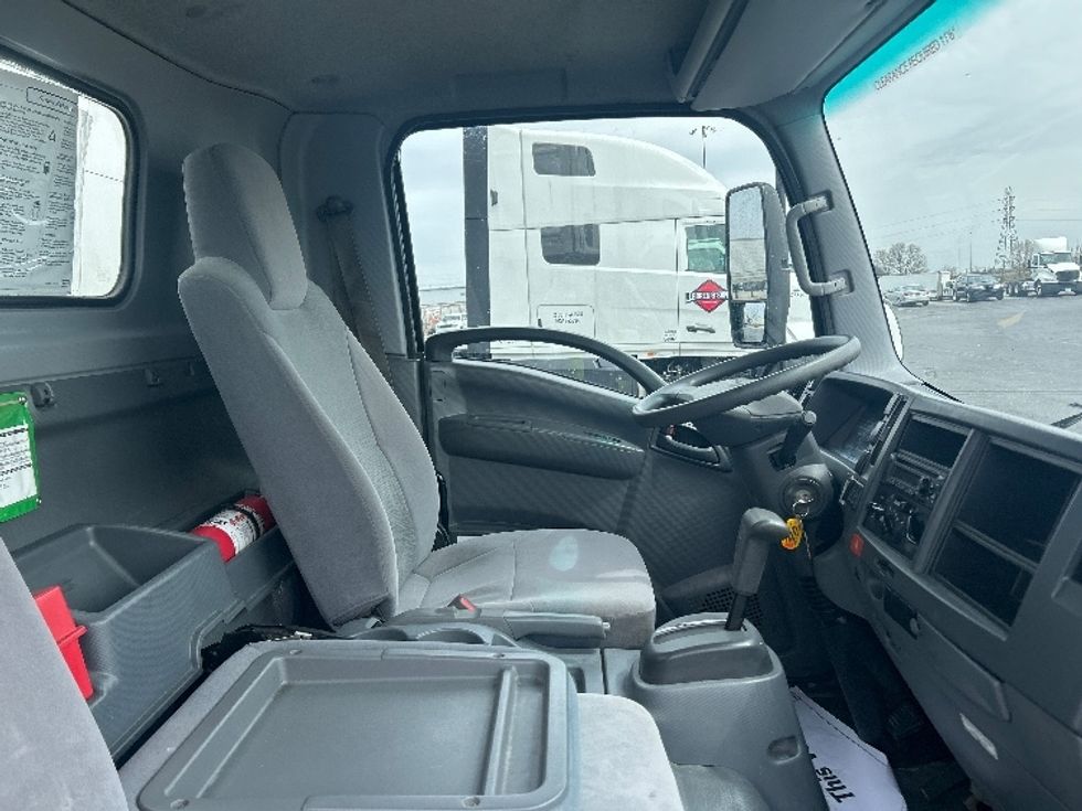 Light Duty Box Truck-Light and Medium Duty Trucks-Isuzu-2021-NPR EFI-Columbus-OH-83,033\n\t\tmiles-$ 38,500 - Image 22