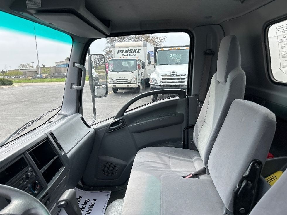 Light Duty Box Truck-Light and Medium Duty Trucks-Isuzu-2021-NPR EFI-Columbus-OH-97,477\n\t\tmiles-$ 38,250 - Image 19